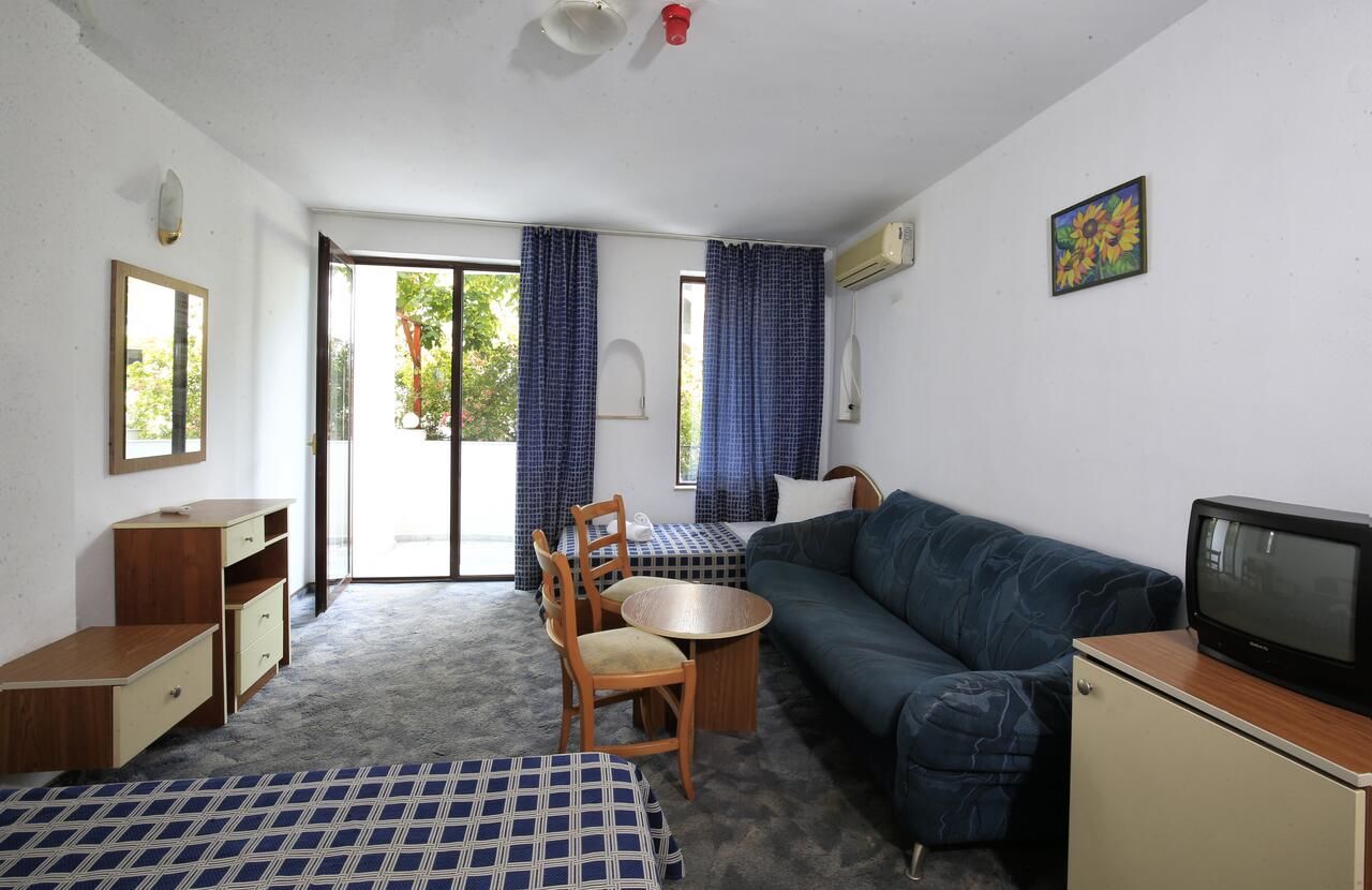 Отель Hotel Corona by Asteri Hotels Свети-Влас-24
